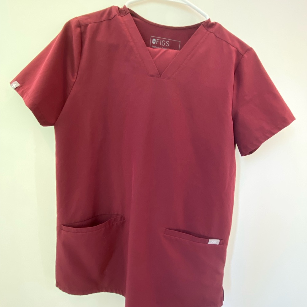 Figs Burgundy technical collection XS three pocket top and XS high waistedbottom